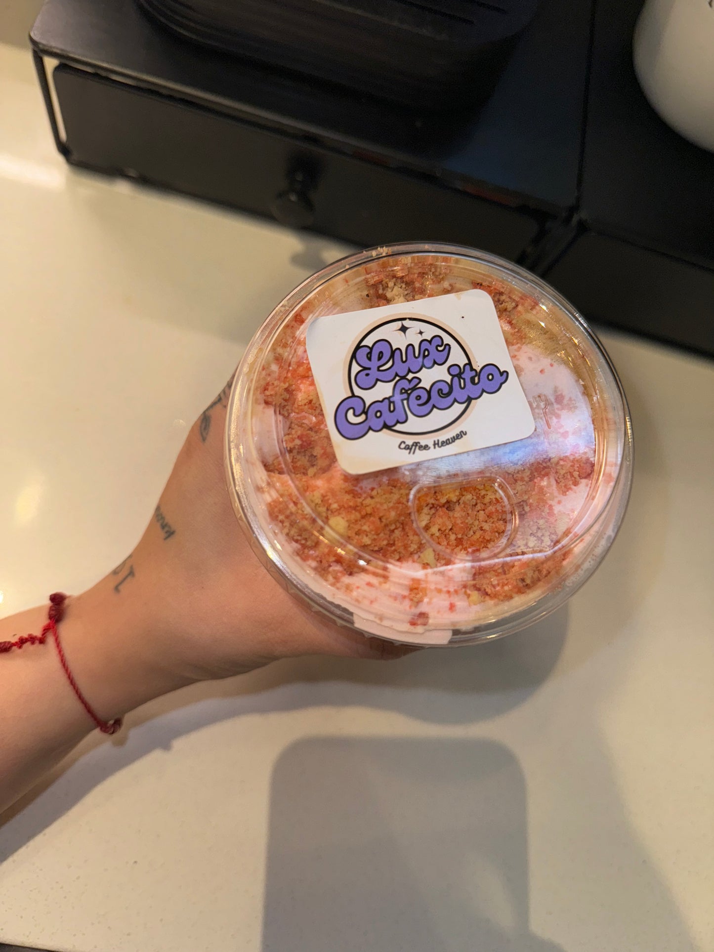 Kiddie Strawberry iced latte crumble