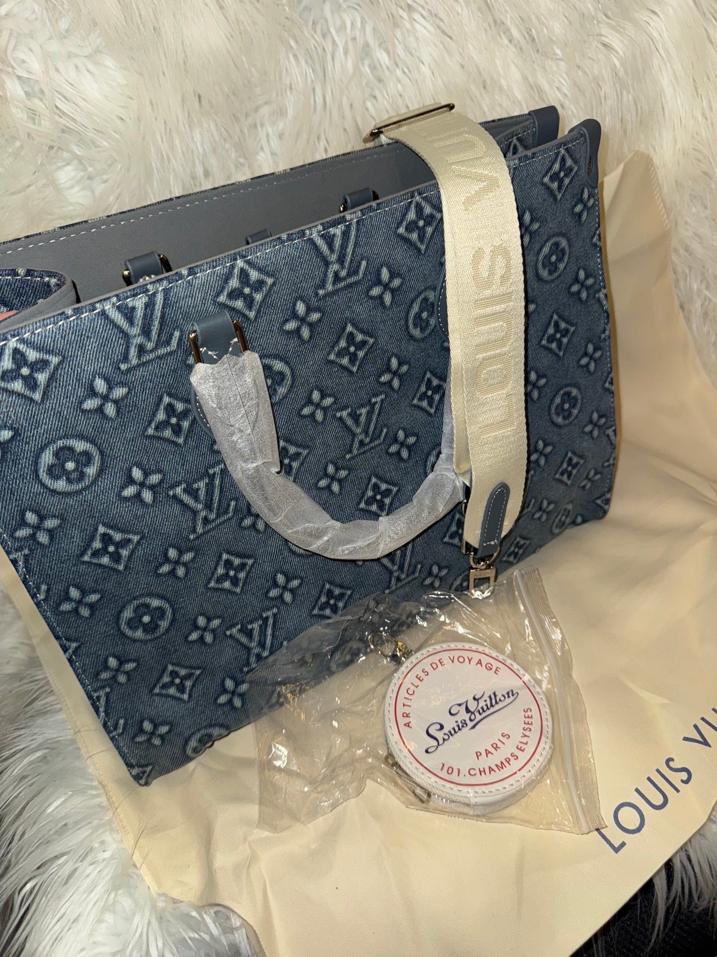 On the Go debin ElVee tote