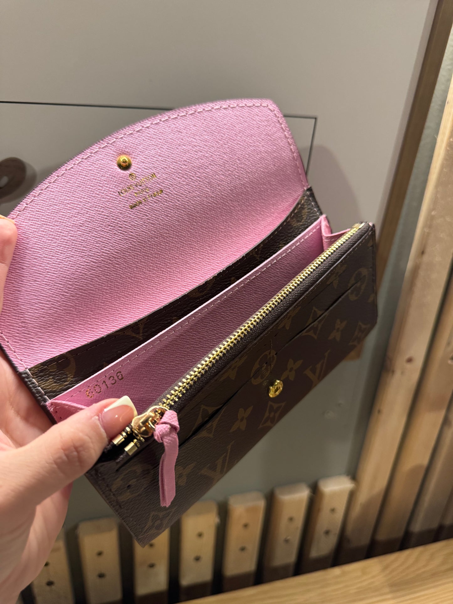 ELVee bi-fold wallet
