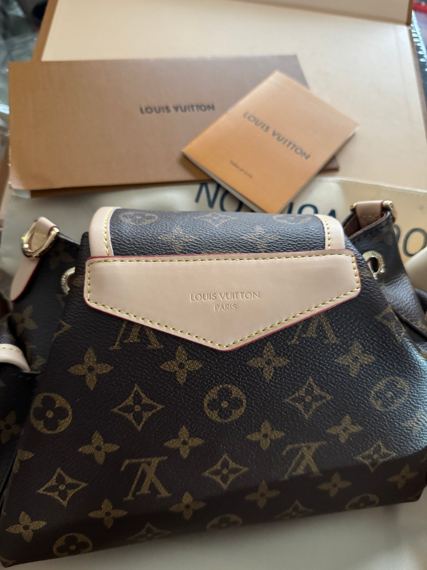 ELVee crossbody “mini bookbag”