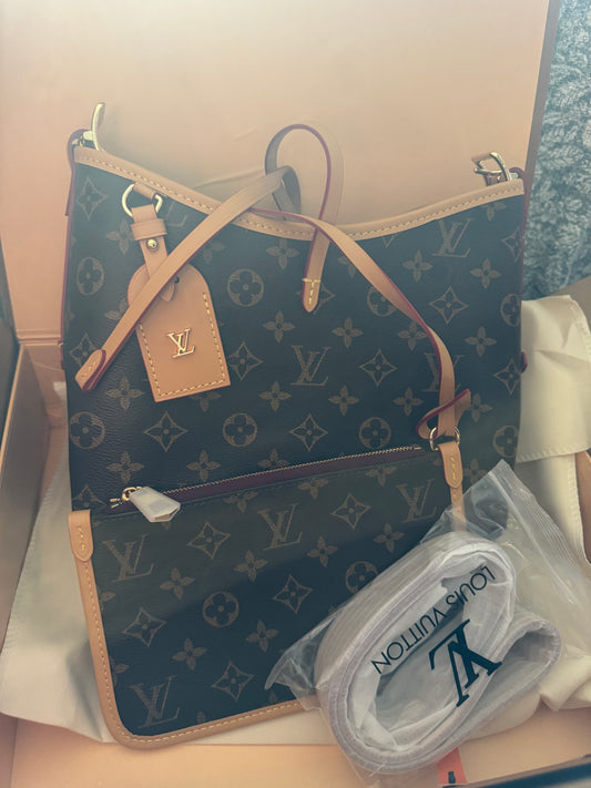 ELVee carryall PM size