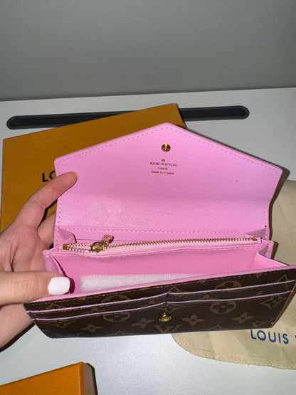 ELVee long wallet