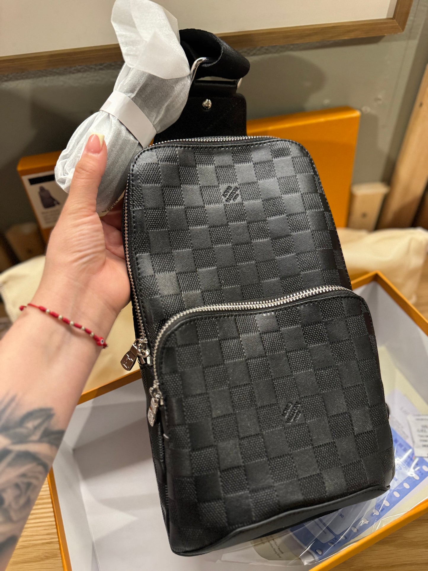 ELVee Slingbag
