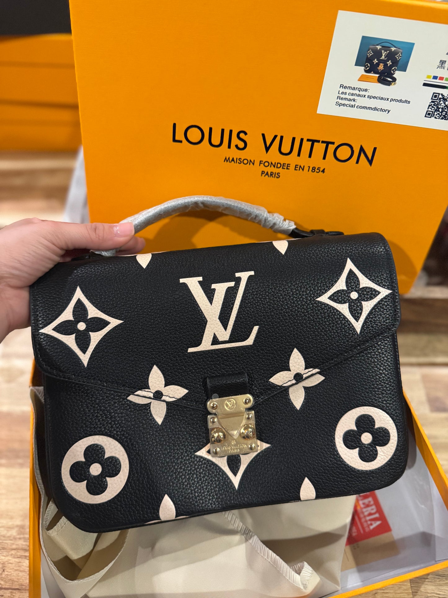 LV mettis blk