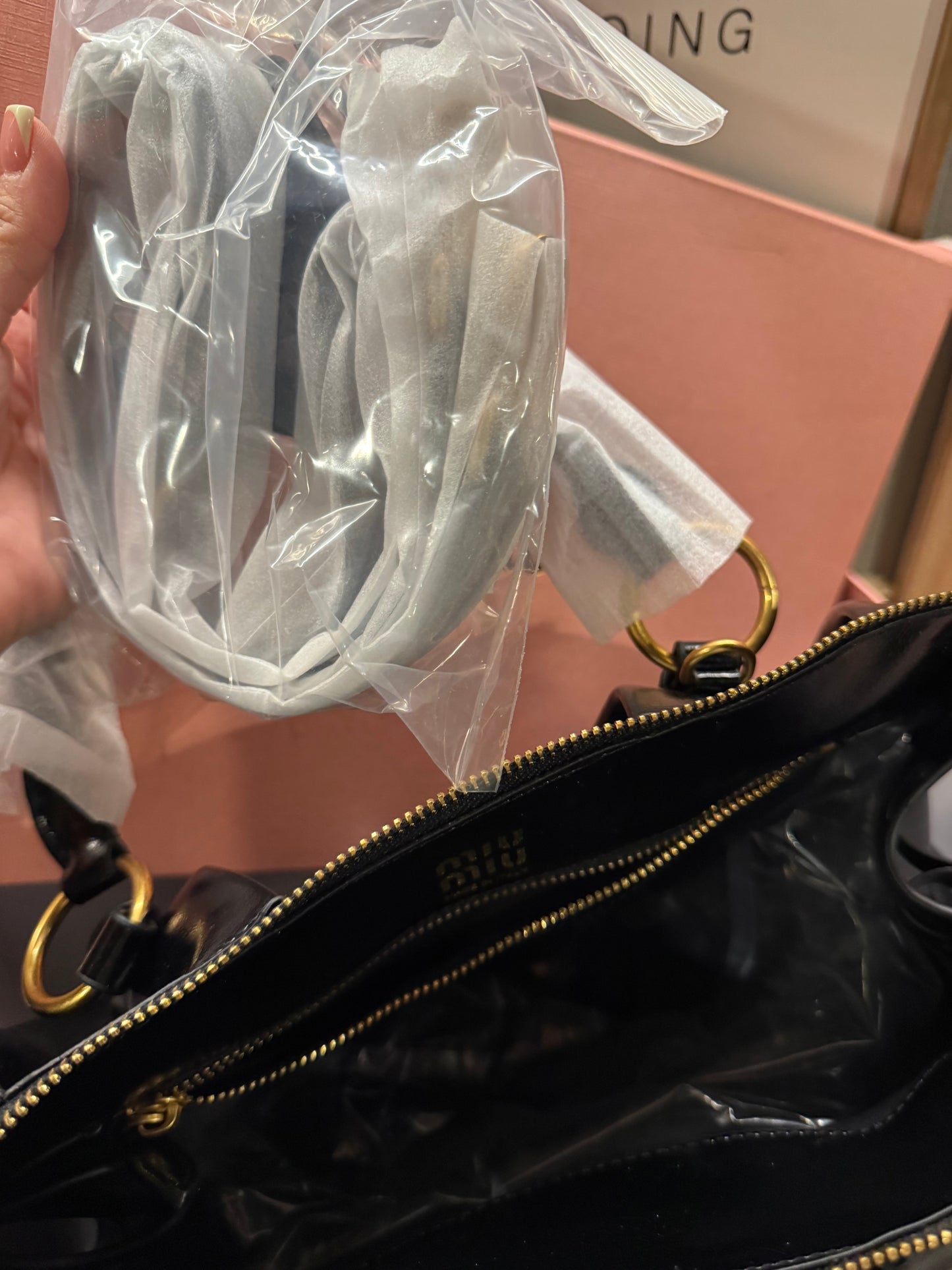 MewMew leather bag